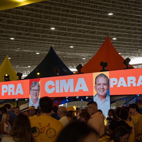 MAR01786